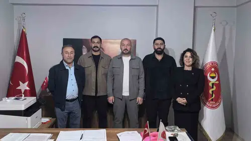 Ağrı Veteriner Hekimleri Odasında Osman Alpdoğan güven tazeledi