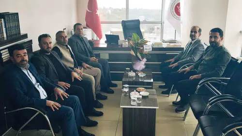 Edremit Nüfus Müdürlüğü ekibinden Müftü Durmuş’a özel ziyaret