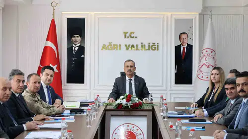 Ağrı'da öğrencilerin güvenli eğitim ortamı için kritik toplantı yapıldı