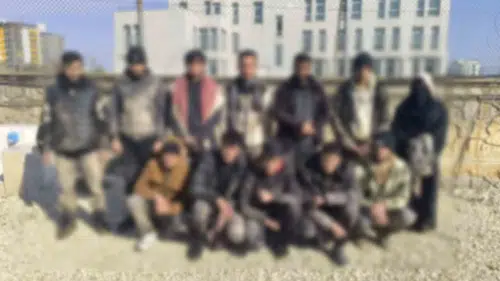 Şanlıurfa kırsalında jandarma operasyonuyla 68 düzensiz göçmen yakalandı