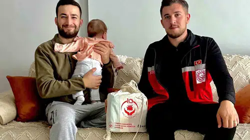 Sason'da yeni anne ve babalara bebek bakım desteği