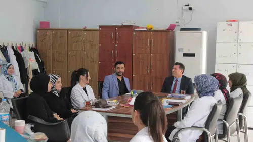 Cizre İlçe Milli Eğitim Müdürü İke okul ziyaretlerinde öğrencilerle buluştu