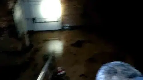 Elazığ'da sağanak yağış sonrası itfaiye ekipleri yedi saat boyunca su tahliyesi yaptı