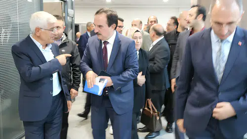 Bölgenin Barış Elçisi Hasan Arslan süreç konusunu Cumhurbaşkanı danışmanlarıyla görüştü