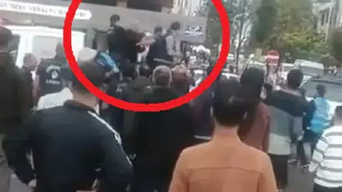 Diyarbakır Sur ilçesinde zabıta ve seyyar satıcı arasında arbede çıktı