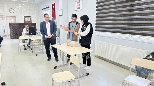 Mardin'de acil durumlarda hayat kurtaran ilk yardım eğitimi verildi
