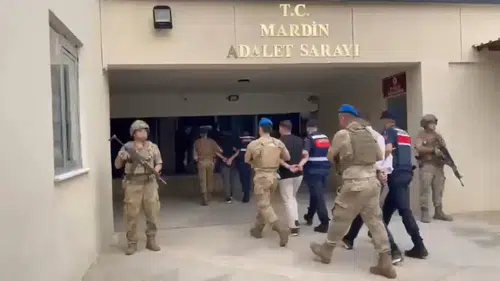 Mardin'de başsavcı yalanıyla dolandırıcılık yapan 8 kişi tutuklandı