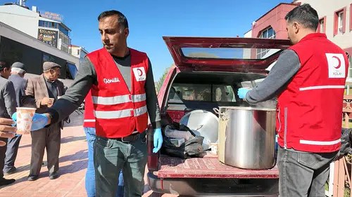 Van depreminin üzerinden 15 yıl geçti; acılar ilk günkü gibi taze