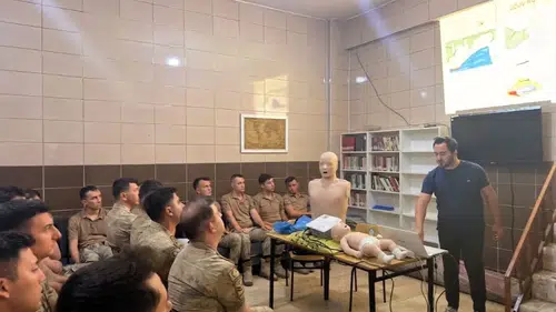 Uludere'de görevli jandarma personeline hayat kurtaran uygulamalı ilk yardım eğitimi