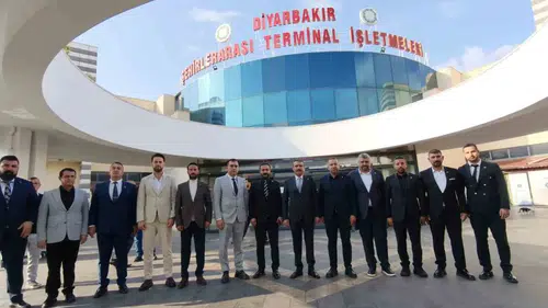 MHP Diyarbakır İl Başkanı Özcoşkun otobüs terminali esnafını ziyaret etti