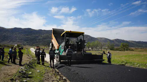 Hani-Elazığ yolu yenilendi: Diyarbakır Büyükşehir Belediyesi'nden önemli adım