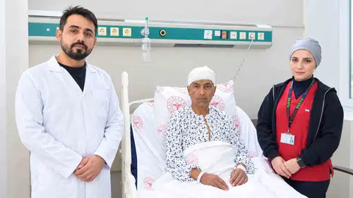 Şanlıurfa'da 60 yaşındaki hastanın beyninden 10 santimetrelik kitle çıkarıldı