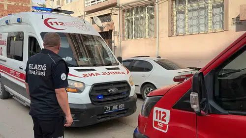 Elazığ'da yaşlı kadından haber alamayan ekipler çilingirle eve girdi
