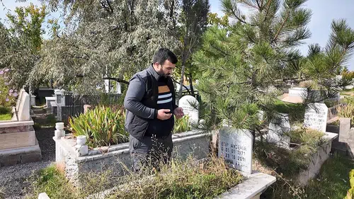 Van depreminin üzerinden 15 yıl geçti acılar hala taze