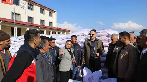 Doğubayazıtlı çiftçilere yüzde 70 hibeli 20 ton buğday tohumu desteği