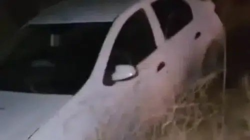 Diyarbakır Yenişehir yolunda otomobil takla attı