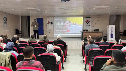 Dicleli öğretmenler teknoloji projeleri için özel eğitim aldı