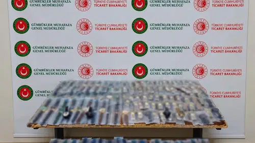 Hakkari Üzümlü Gümrük Sahası'nda büyük kaçakçılık operasyonu