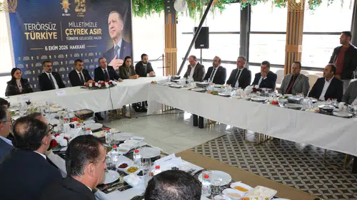 Bakan Tekin Hakkari'de birlik mesajı verdi