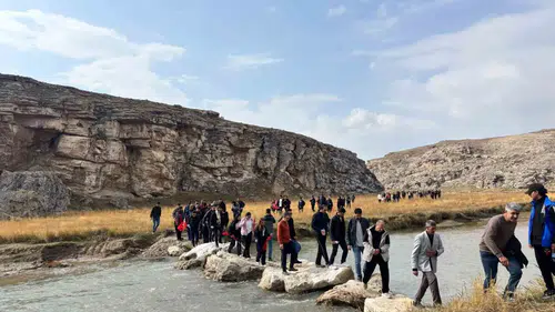 Diyadin Kanyonu beş bin kişinin katılımıyla doğa tutkunlarını ağırladı