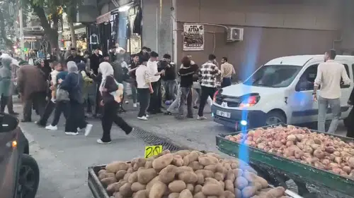 Şanlıurfa'da pazar yerinde sopalı ve bıçaklı kavga
