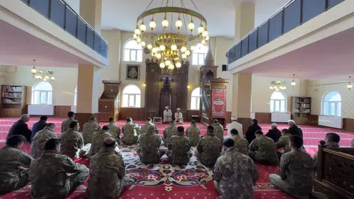 Şehit Ziyar Koparan Yüksekova'da dualarla anıldı