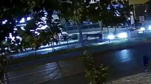 Batman'da yaya geçidindeki kaza güvenlik kamerasına yansıdı