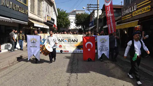Siverek Ulusal Takoran Doğa ve Kültür Festivali kortej yürüyüşüyle başladı