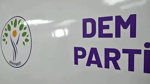 DEM Parti'den belediyelere Kürtçe talimatı: Bakanlığa başvuru yapılacak