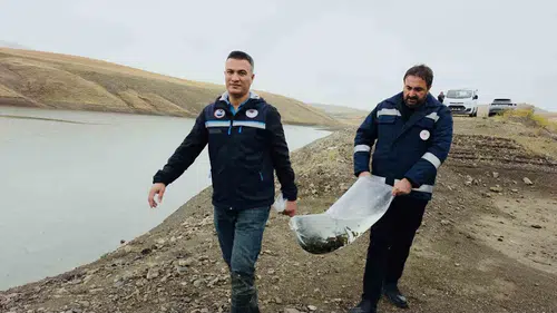 Van su ürünleri sektörüyle ekonomisine yıllık 25 milyon dolar kazandırıyor