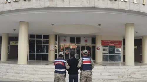 Şanlıurfa Karaköprü'de hırsızlık hükümlüsü jandarma operasyonuyla yakalandı