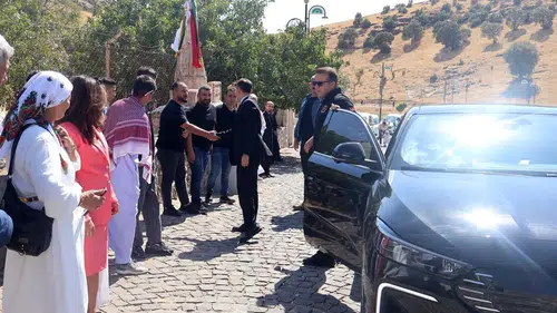İdil Kaymakamı Ezidi vatandaşların Cema Bayramı sevincine ortak oldu