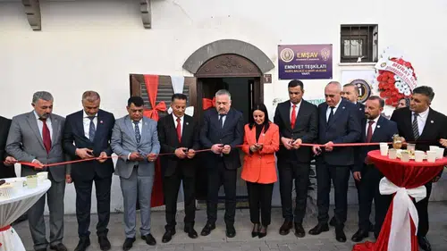 Diyarbakır'da şehit aileleri ve gaziler için yeni vakıf binası açıldı
