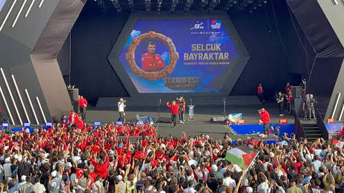 Selçuk Bayraktar Şanlıurfa'da TEKNOFEST rekorunu açıkladı