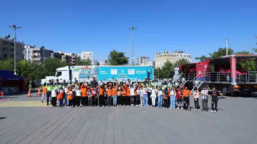 Mardinli çocuklara jandarmadan uygulamalı trafik eğitimi