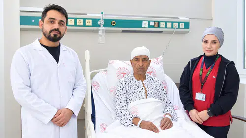 Şanlıurfa'da 60 yaşındaki hastanın beyninden 10 santimetrelik dev kitle çıkarıldı
