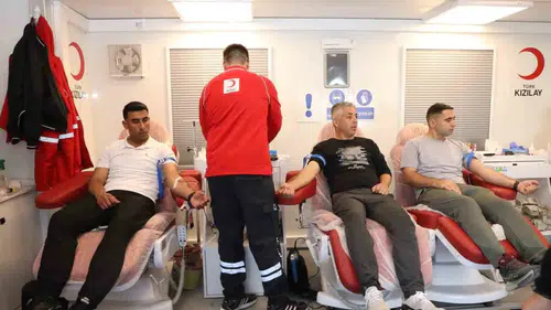 Tunceli'de kan bağışına yoğun ilgi ve fidan desteği