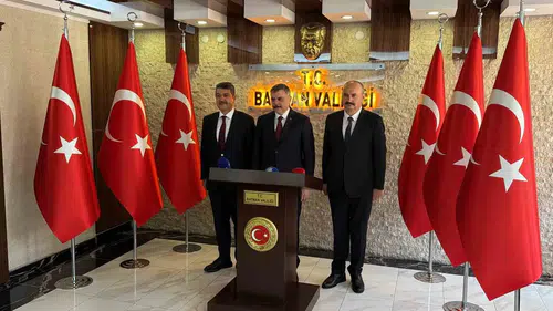 İçişleri Bakanı Mustafa Çiftçi Batman temaslarına valilik ziyaretiyle başladı