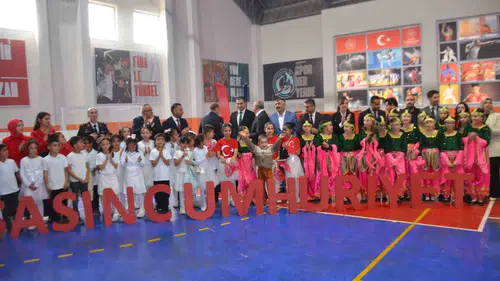 Bulanık ilçesinde Cumhuriyet Bayramı coşkuyla kutlandı