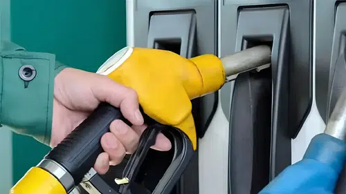 Diyarbakır'da tabelalar değişti: Benzine indirim geldi, işte güncel akaryakıt fiyatları