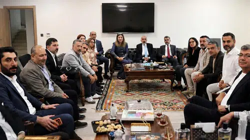Amedspor yönetimi DTSO'yu ziyaret etti: Kulübe ekonomik destek güçlendirilecek