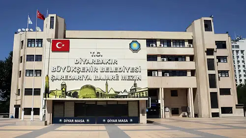 Diyarbakır'de iş arayanlara müjde: Büyükşehir Belediyesi 200 personeli işe alacak