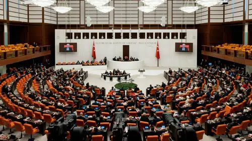 TBMM’de bu hafta gündem yoğun: Kızılay, Merkez Bankası ve Booking