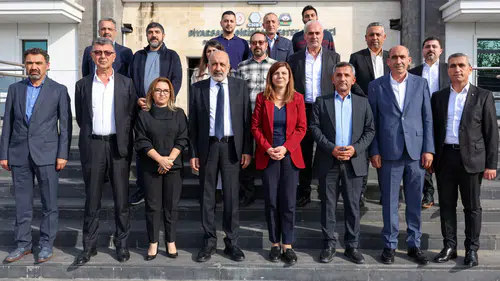 Diyarbakır'da Eşbaşkanlardan DTSO'nun yeni yönetimine tebrik ziyareti: Başarı dilediler