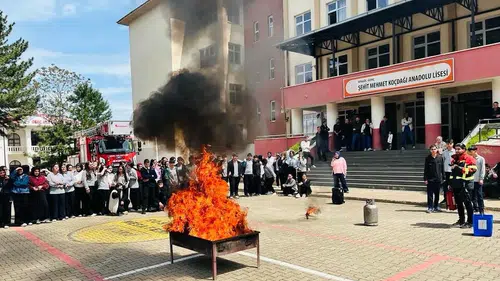 Bingöl’de okullarda afet bilinci için harekete geçildi