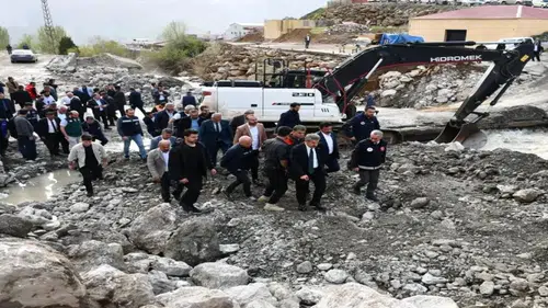 Şırnak Beytüşşebap’ta sel felaketi sonrası yaralar sarılıyor