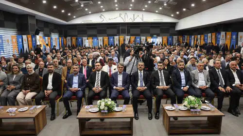 Elazığ AK Parti teşkilatı bayramlaşma töreninde bir araya geldi