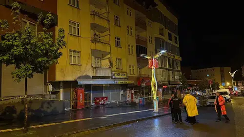 Hakkari’de inşaat kazısı evleri yerinden etti