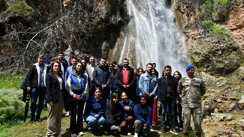Beytüşşebap gençleri 19 Mayıs için doğa yürüyüşüne çıktı