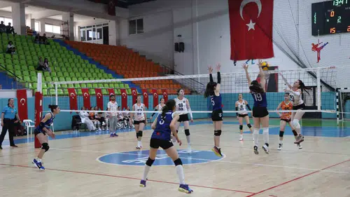Elazığ voleybol heyecanına ev sahipliği yaptı